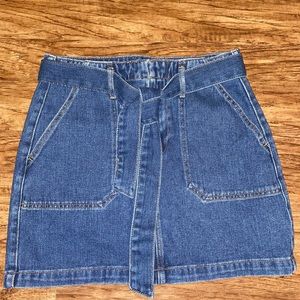 Denim skirt with detachable denim belt